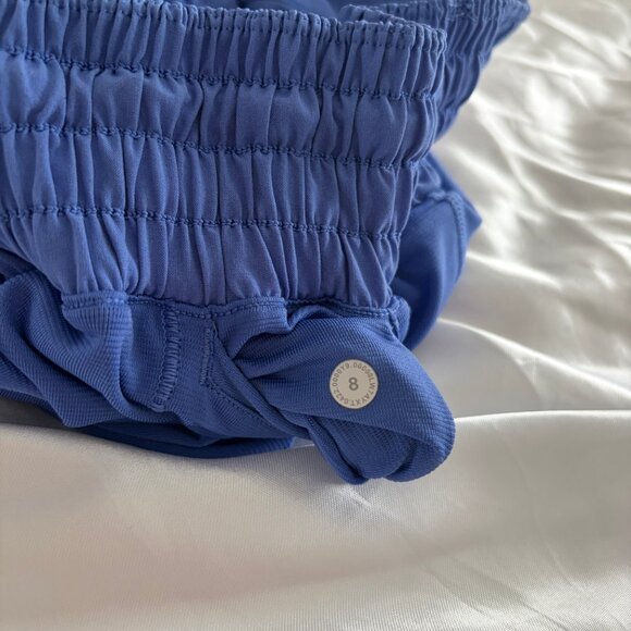 Lululemon Hotty Hot Shorts - Picture 3 of 3